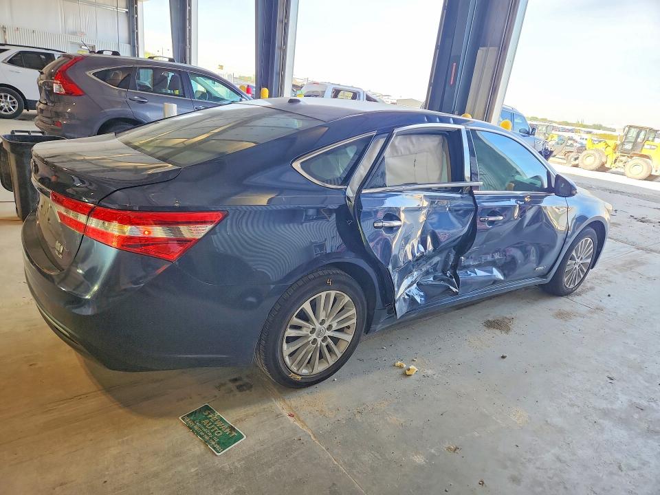 51566426 :رقم المزاد ، 4T1BD1EB4FU044299 vin ، 2015 Toyota Avalon Hybrid مزاد بيع