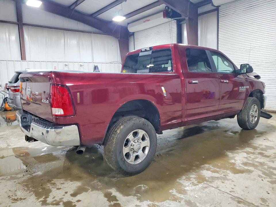 47705156 :رقم المزاد ، 3C6UR5DJ3HG562884 vin ، 2017 Ram 2500 مزاد بيع