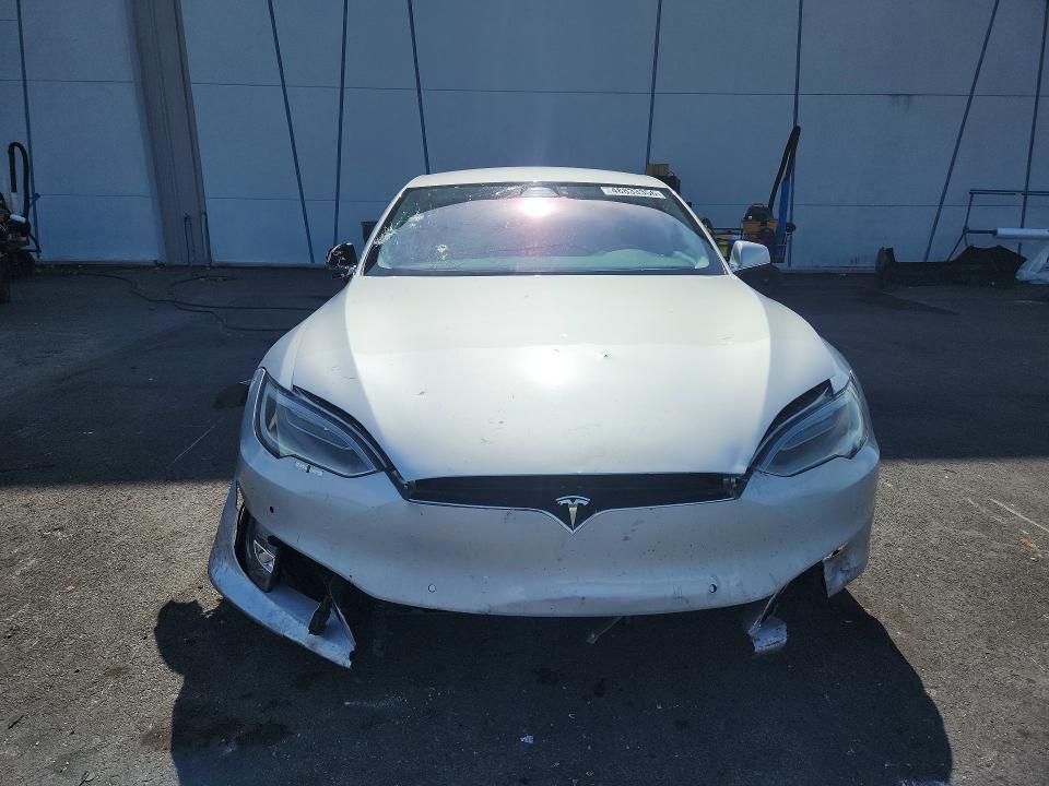 48833356 :رقم المزاد ، 5YJSA1E20HF183919 vin ، 2017 Tesla Model S مزاد بيع