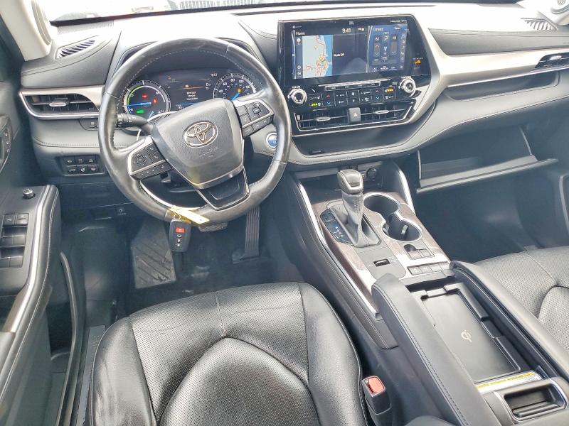 51761386 :رقم المزاد ، 5TDYARAH9LS000590 vin ، 2020 Toyota Highlander Hybrid مزاد بيع