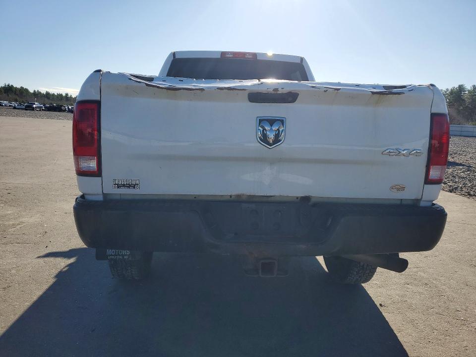 50835826 :رقم المزاد ، 3C6UR5CJ7FG601300 vin ، 2015 Ram 2500 مزاد بيع