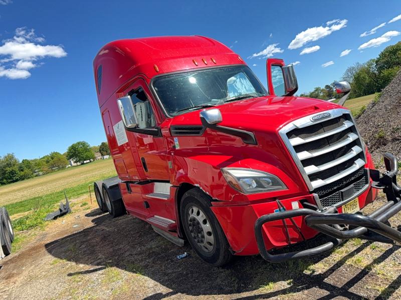 Продажа на аукционе авто 2019 Freigliner Cascadia 126, vin: 3AKJHHDR2KSKD7619, номер лота: 51693116