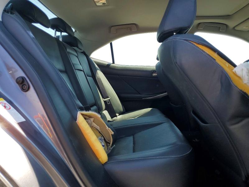 49868656 :رقم المزاد ، JTHBA1D26H5052821 vin ، 2017 Lexus Is مزاد بيع
