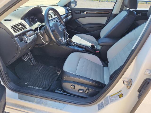 49013146 :رقم المزاد ، 1VWBT7A39FC090125 vin ، 2015 Volkswagen Passat مزاد بيع