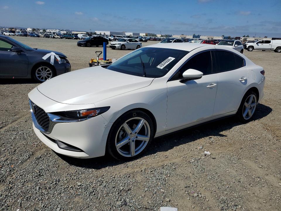 Auction sale of the 2020 Mazda 3, vin: JM1BPACL9L1171439, lot number: 49846686