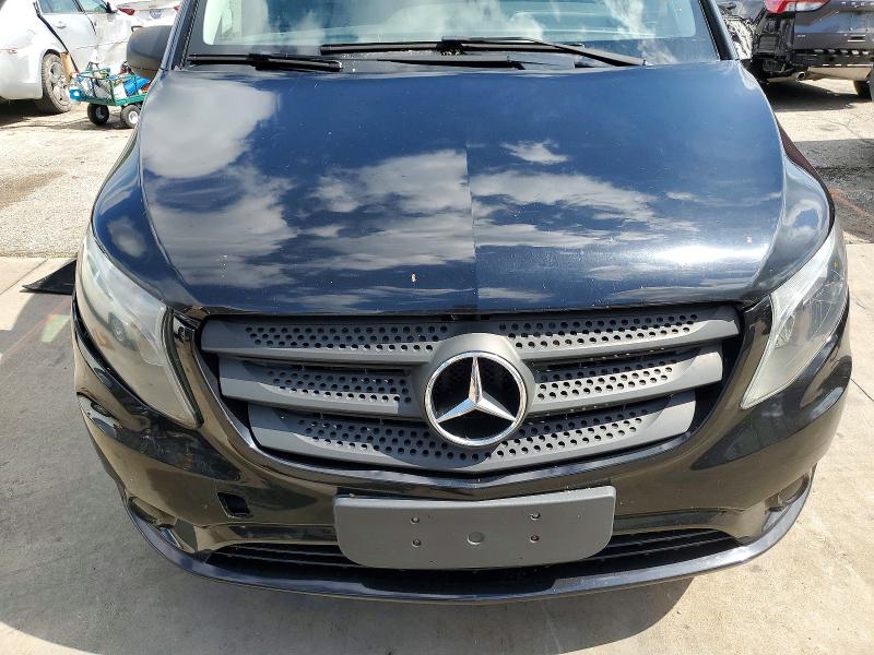 51851136 :رقم المزاد ، WD4PG2EE2J3363478 vin ، 2018 Mercedes-benz Metris مزاد بيع