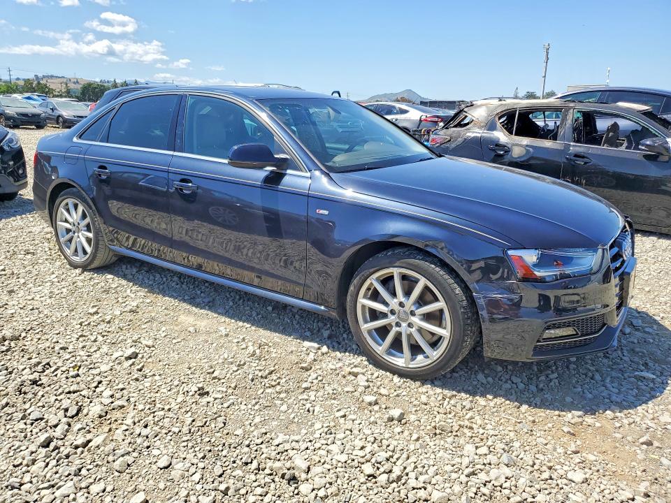 Продажа на аукционе авто 2015 Audi A4, vin: WAUFFAFL6FN013909, номер лота: 52023006