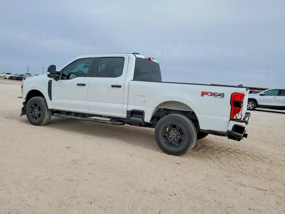 51864876 :رقم المزاد ، 1FT8W2BA3SED52112 vin ، 2025 Ford F250 مزاد بيع
