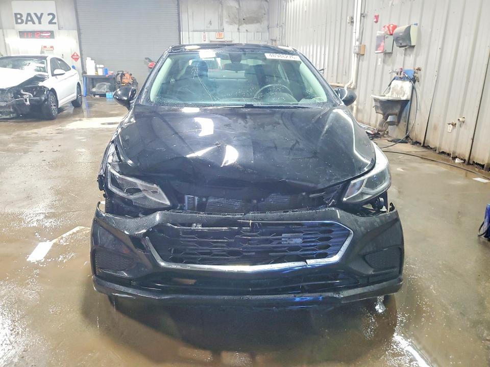 Продаж на аукціоні авто 2018 Chevrolet Cruze, vin: 1G1BE5SM3J7112221, номер лоту: 48988276
