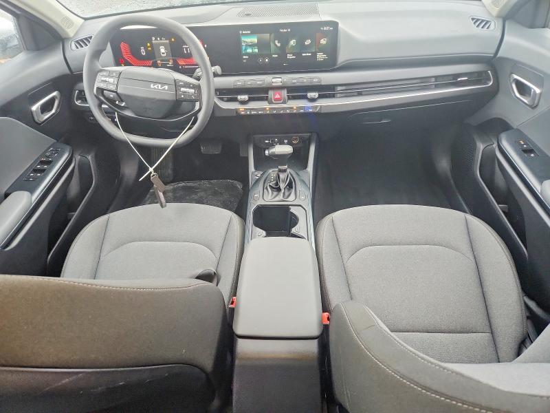 Продажа на аукционе авто 2025 Kia K4, vin: 3KPFT4DE2SE194040, номер лота: 49340386