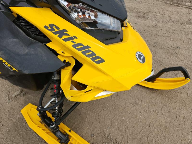 50523546 :رقم المزاد ، 2BPSTVRAXRV000218 vin ، 2024 Ski-doo Summit Neo+ 600 Efi مزاد بيع