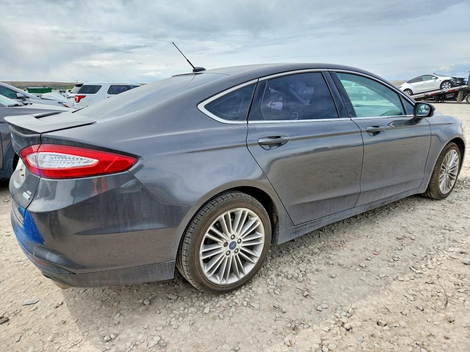 51513026 :رقم المزاد ، 3FA6P0HD7FR225821 vin ، 2015 Ford Fusion مزاد بيع