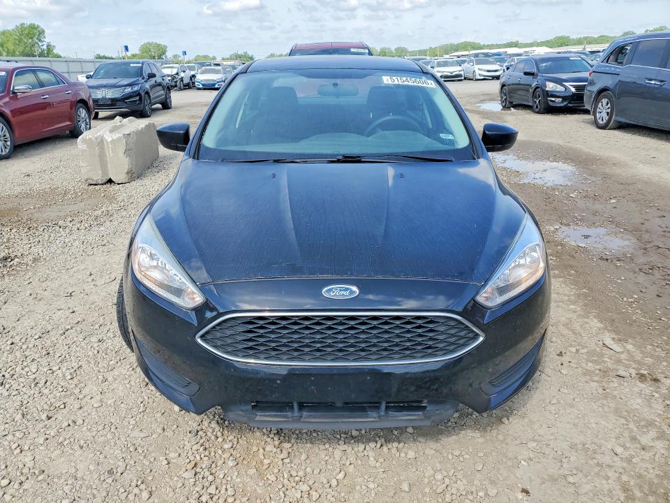 51545606 :رقم المزاد ، 1FADP3F26JL231790 vin ، 2018 Ford Focus مزاد بيع