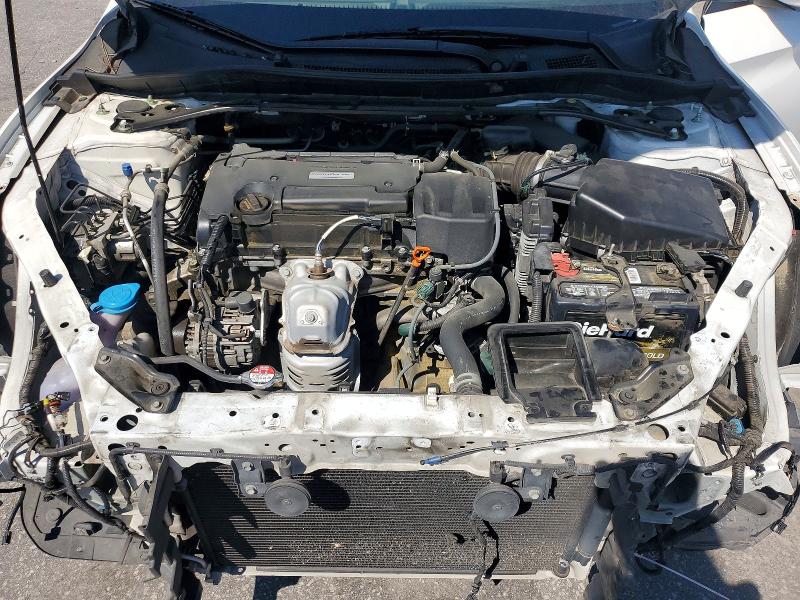 Продажа на аукционе авто 2017 Honda Accord, vin: 1HGCR2F52HA102828, номер лота: 49979086