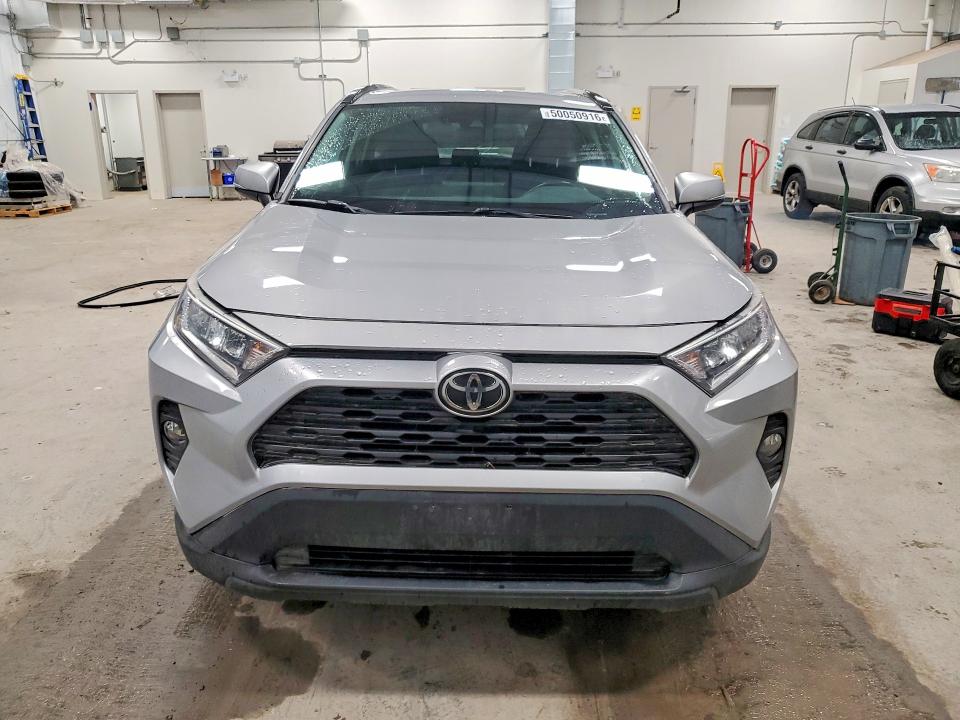 2019 Toyota Rav4 მანქანა იყიდება აუქციონზე, vin: 2T3W1RFV8KW025922, აუქციონის ნომერი: 50050916