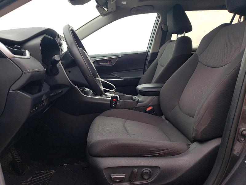 Продажа на аукционе авто 2020 Toyota Rav4, vin: 2T3W1RFV3LC037561, номер лота: 49871756