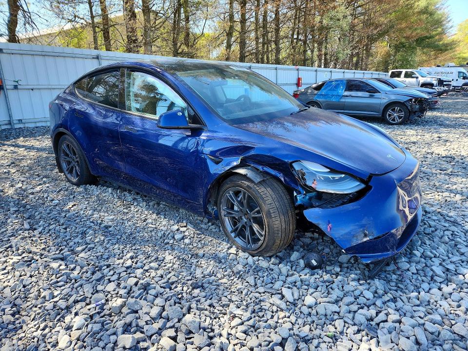 50592686 :رقم المزاد ، 7SAYGDEE6RA324241 vin ، 2024 Tesla Model Y مزاد بيع