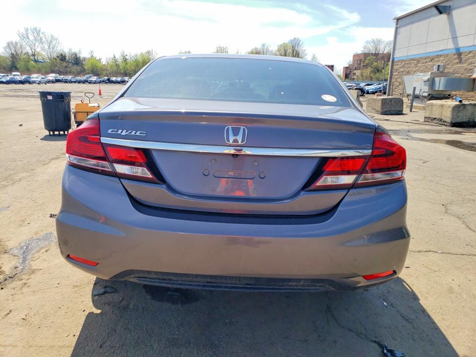 Продаж на аукціоні авто 2015 Honda Civic, vin: 19XFB2F50FE237347, номер лоту: 49921676