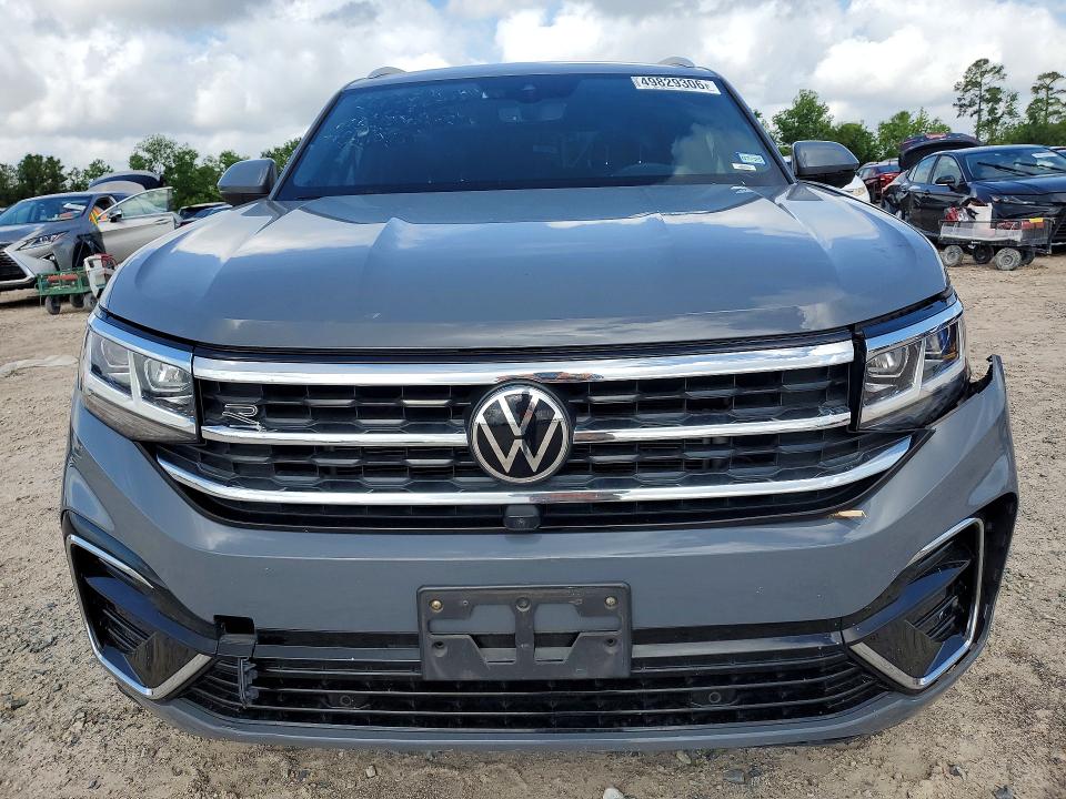 2021 Volkswagen Atlas Cross Sport მანქანა იყიდება აუქციონზე, vin: 1V2FE2CA1MC218866, აუქციონის ნომერი: 49829306