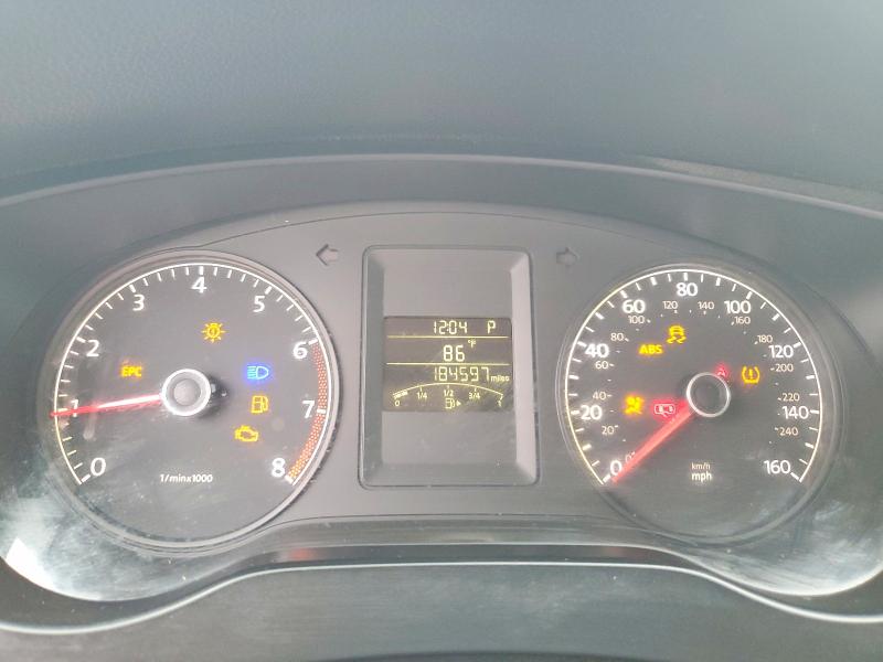 51270746 :رقم المزاد ، 3VWDX7AJ7BM006212 vin ، 2011 Volkswagen Jetta مزاد بيع