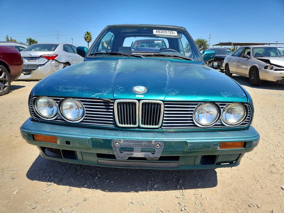 Продажа на аукционе авто 1992 Bmw 318, vin: WBABA731XNEJ12038, номер лота: 49309726