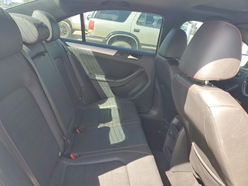 48851256 :رقم المزاد ، 3VW567AJ9CM409262 vin ، 2012 Volkswagen Jetta مزاد بيع