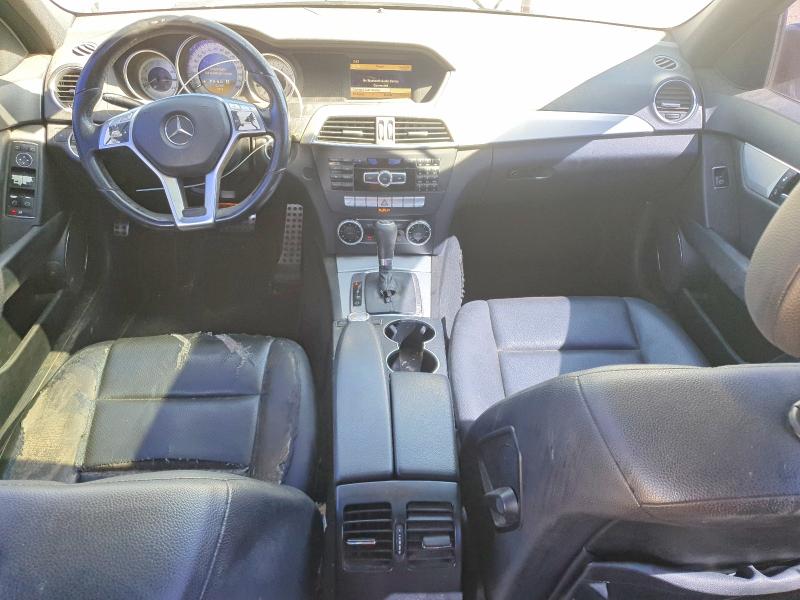 Продаж на аукціоні авто 2012 Mercedes-benz C, vin: WDDGF4HB3CR227425, номер лоту: 51600976
