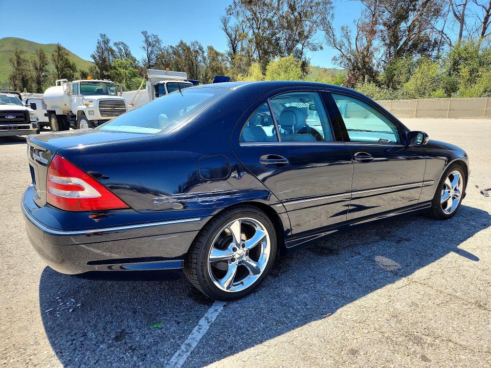 Продаж на аукціоні авто 2005 Mercedes-benz C, vin: WDBRF40J85F671151, номер лоту: 51113376