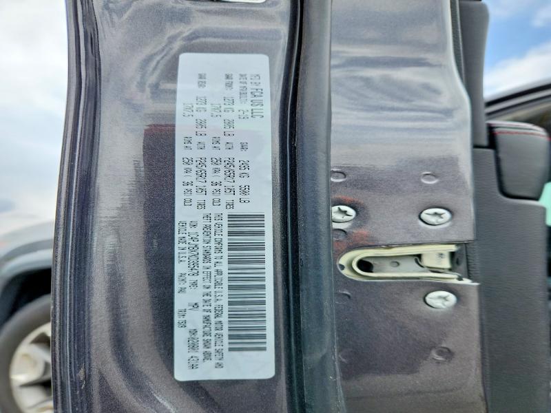 51698456 :رقم المزاد ، 1C4PJMBX7KD395478 vin ، 2019 Jeep Cherokee مزاد بيع