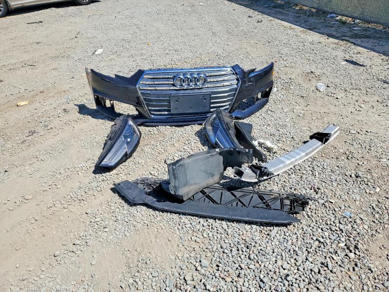 48771976 :رقم المزاد ، WAUKMAF41JA216025 vin ، 2018 Audi A4 مزاد بيع