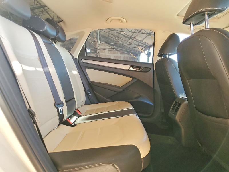 Продаж на аукціоні авто 2015 Volkswagen Passat, vin: 1VWBV7A34FC008330, номер лоту: 48632646