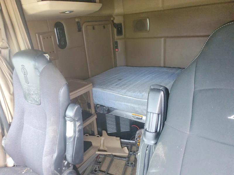 49430406 :رقم المزاد ، 1XKYDP9X8EJ417842 vin ، 2014 Kenworth T680 مزاد بيع