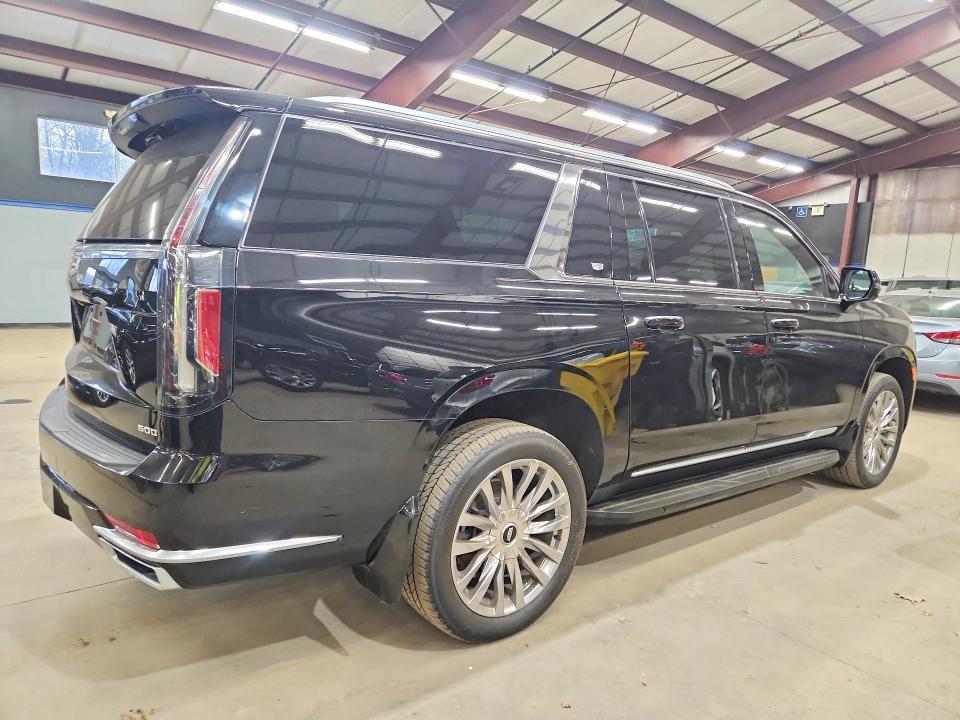 51264596 :رقم المزاد ، 1GYS4KKL1NR338990 vin ، 2022 Cadillac Escalade مزاد بيع