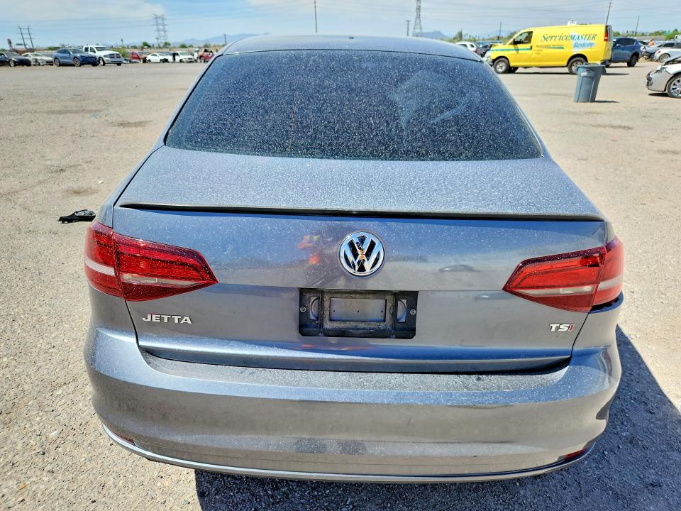 2018 Volkswagen Jetta მანქანა იყიდება აუქციონზე, vin: 3VW2B7AJ9JM246205, აუქციონის ნომერი: 48496416