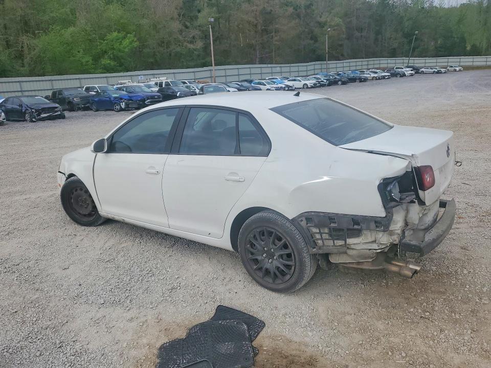48422076 :رقم المزاد ، 3VWJX7AJ9AM032330 vin ، 2010 Volkswagen Jetta مزاد بيع