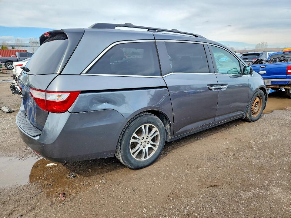 2011 Honda Odyssey მანქანა იყიდება აუქციონზე, vin: 5FNRL5H44BB505093, აუქციონის ნომერი: 48628256