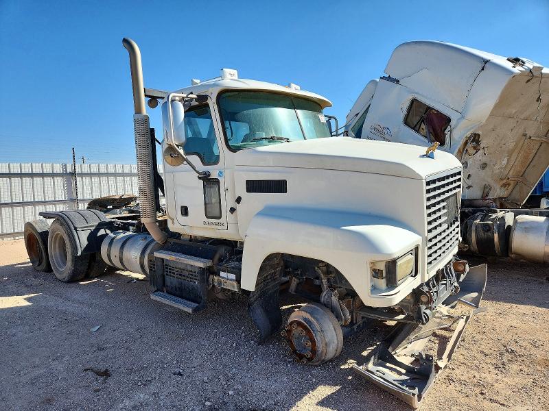Продаж на аукціоні авто 2018 Mack 600, vin: 1M1AN09Y3JM027265, номер лоту: 53296576