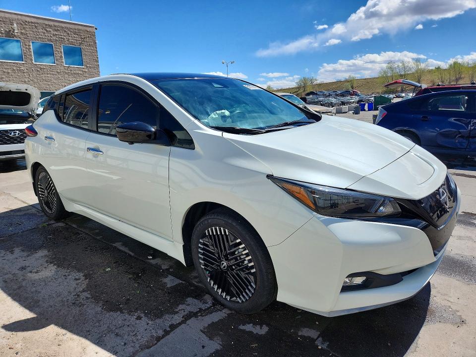 Продажа на аукционе авто 2024 Nissan Leaf, vin: 1N4CZ1CVXRC553532, номер лота: 51121126