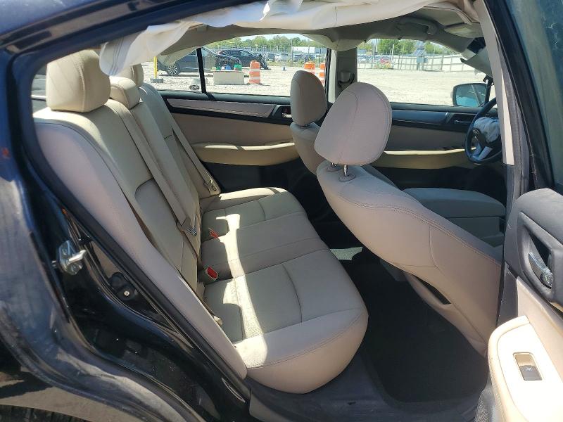 50222406 :رقم المزاد ، 4S3BNAF65F3038455 vin ، 2015 Subaru Legacy مزاد بيع