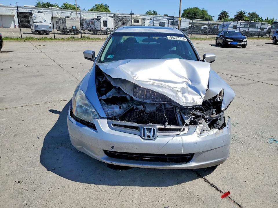 Продажа на аукционе авто 2005 Honda Accord, vin: JHMCM56865C003372, номер лота: 50278776