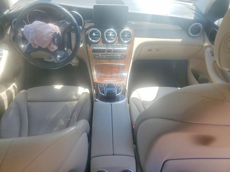 49315606 :رقم المزاد ، WDC0G4JB5HF122780 vin ، 2017 Mercedes-benz Glc مزاد بيع