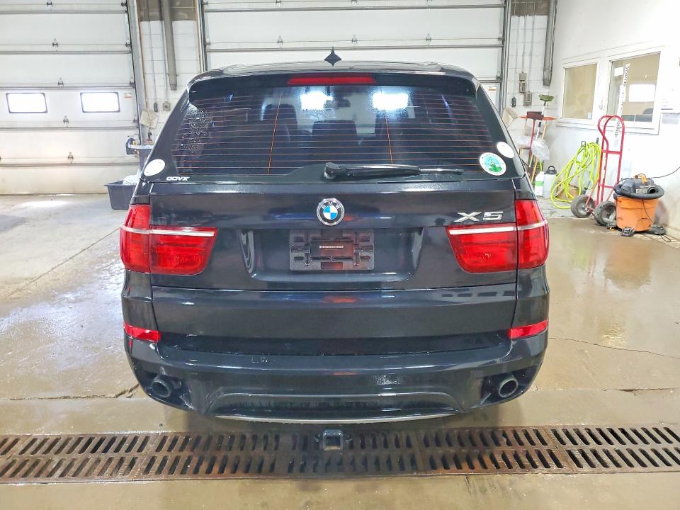 2011 Bmw X5 მანქანა იყიდება აუქციონზე, vin: 5UXZV4C5XBL413499, აუქციონის ნომერი: 46780246