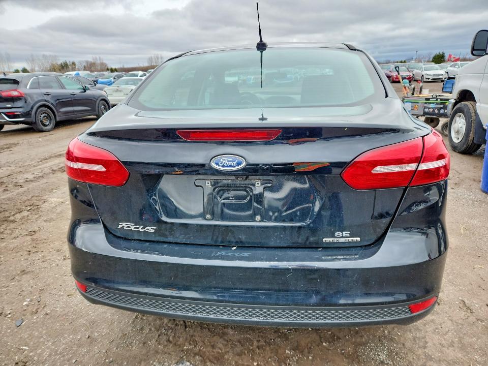 Продажа на аукционе авто 2016 Ford Focus, vin: 1FADP3F27GL370285, номер лота: 46465526