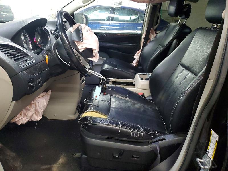 48455596 :رقم المزاد ، 2C4RC1BG0FR695254 vin ، 2015 Chrysler Town & Country مزاد بيع