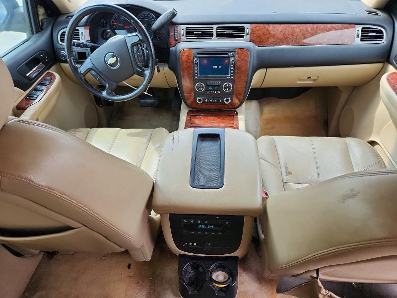 Продажа на аукционе авто 2008 Chevrolet Suburban, vin: 1GNFC16098R123731, номер лота: 50681906