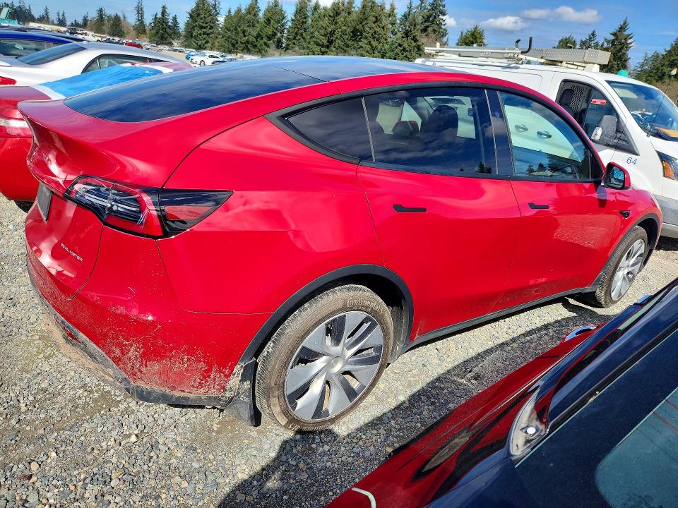 Продажа на аукционе авто 2023 Tesla Model Y, vin: 7SAYGDEEXPF912594, номер лота: 47664856