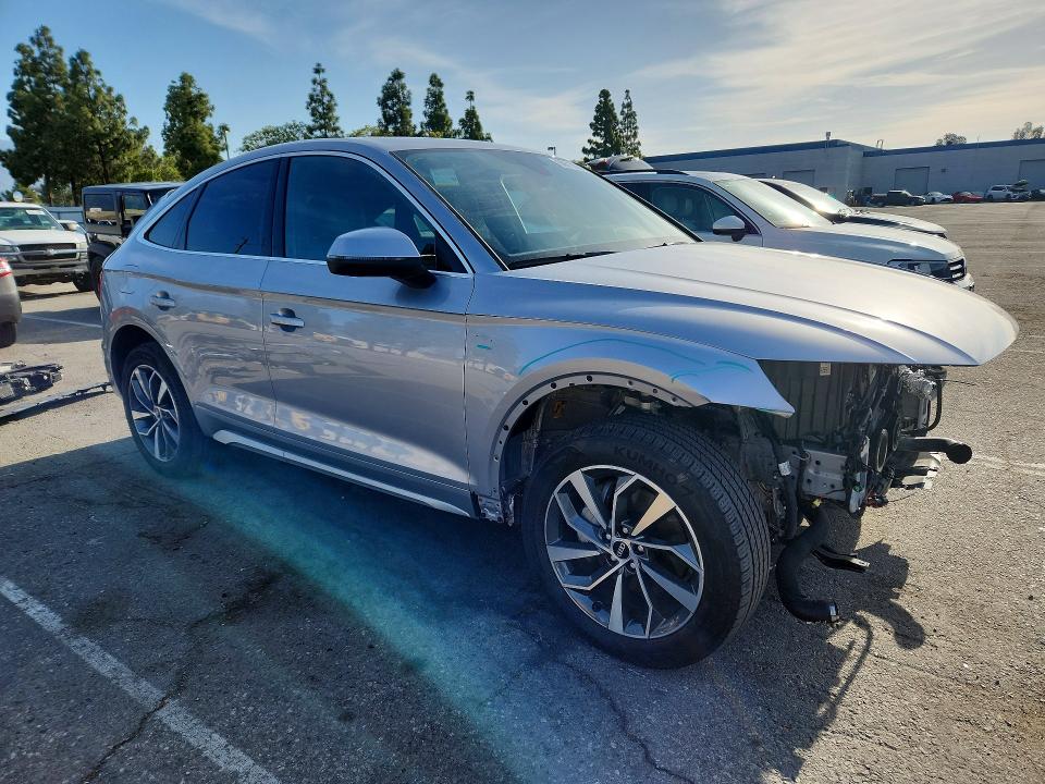 50613986 :رقم المزاد ، WA15AAFY8N2127736 vin ، 2022 Audi Q5 مزاد بيع
