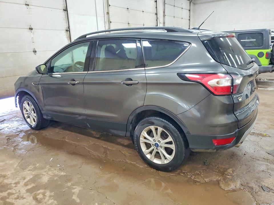2018 Ford Escape მანქანა იყიდება აუქციონზე, vin: 1FMCU9GD5JUD43133, აუქციონის ნომერი: 50474026