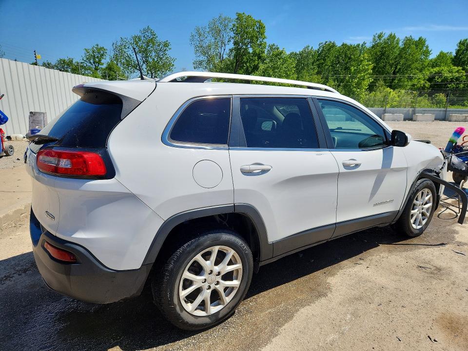 51791076 :رقم المزاد ، 1C4PJLCB3GW209718 vin ، 2016 Jeep Cherokee مزاد بيع