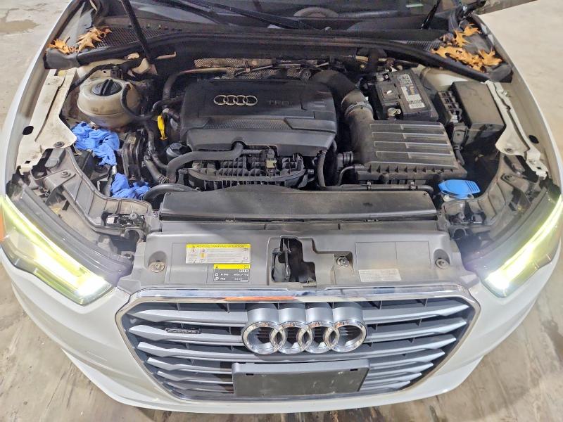 49984266 :رقم المزاد ، WAUBFGFF3F1006497 vin ، 2015 Audi A3 مزاد بيع